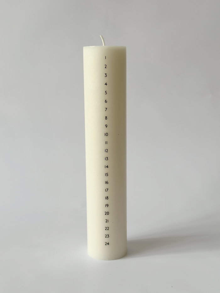 Åbenlys - Kalenderlys Ø5 cm - Sort