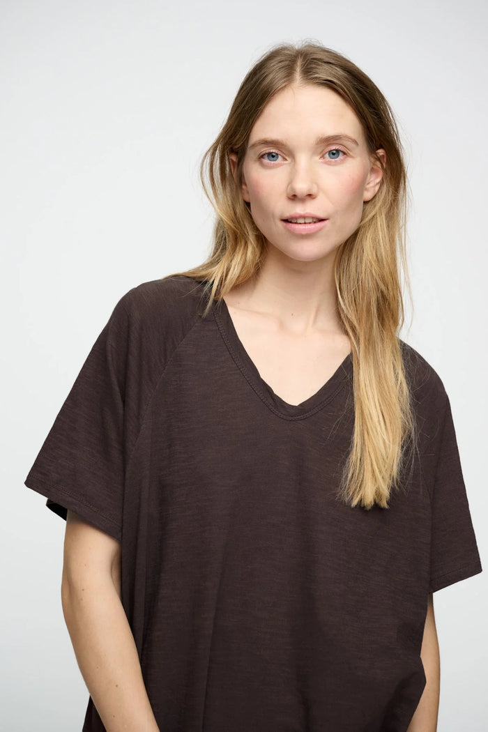 Moshi Moshi Mind - Favourite Tee - Dark Brown