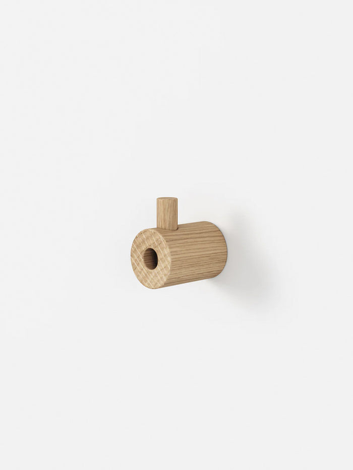Moebe - Wooden Wall Hook - Egetræ