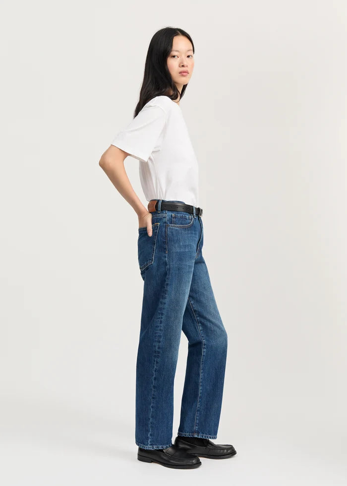 Aiayu - Collin Midwaist Relaxed Jeans - Worn Blue