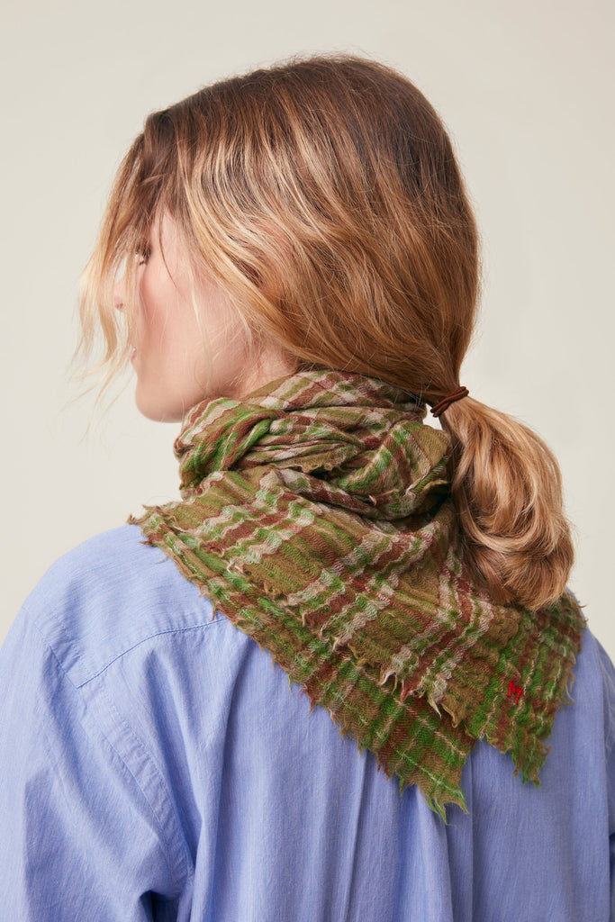 Moismont - Magda Scarf no. 793 - Country