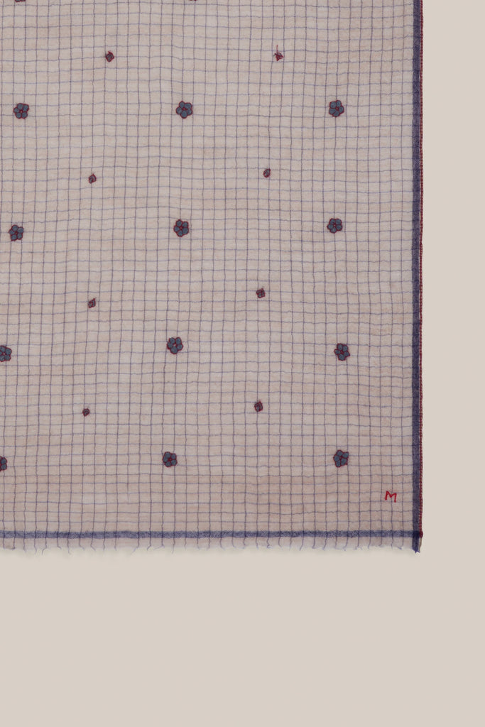 Moismont - Idol Scarf N. 850 - Embroidery Tragedy