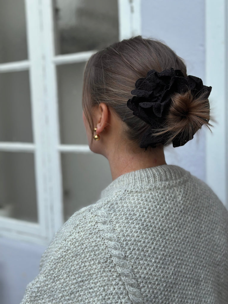Pico - Lace Scrunchie - Chocolate