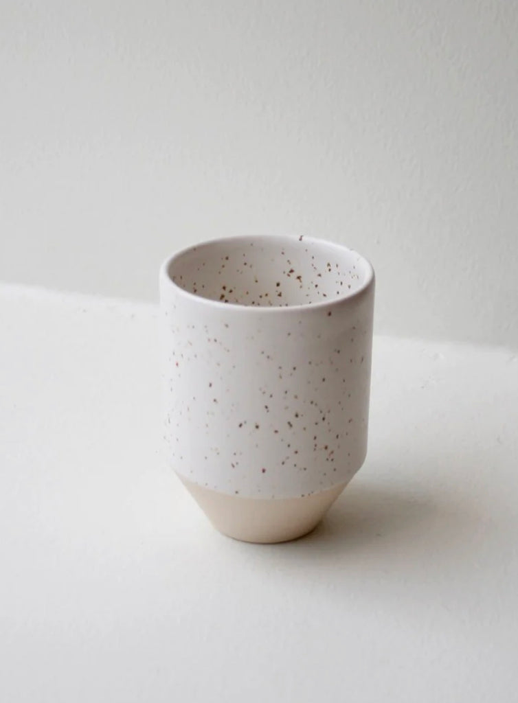 MAY STUDIO - KERAMIK - TALL THIN CUP 4 varianter