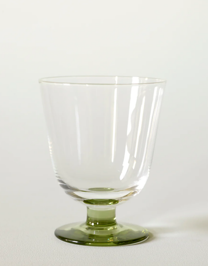 Stilleben - vinglas - klar moss grøn
