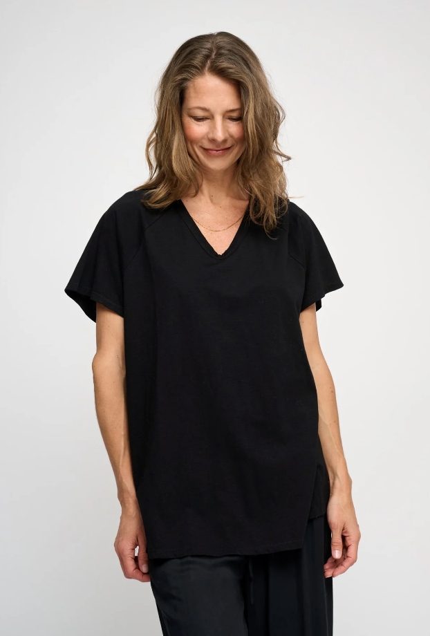 Moshi Moshi mind - FAVOURITE TEE - BLACK