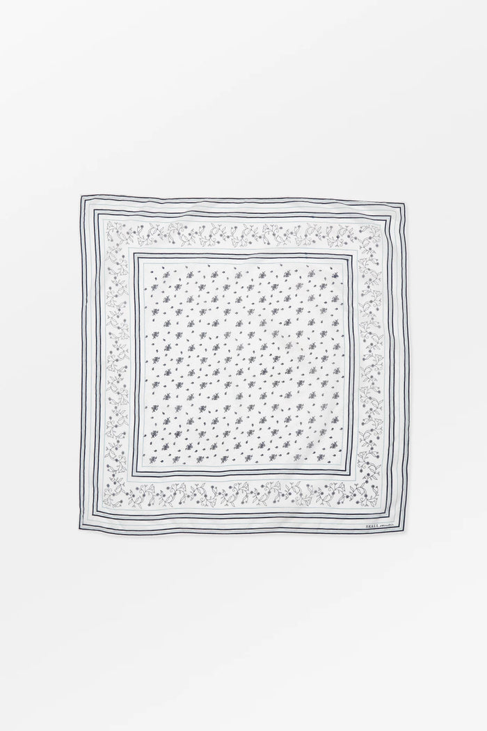 Skall Studio - Skall Classic Scarf 90x90 - Light Cream/Blue