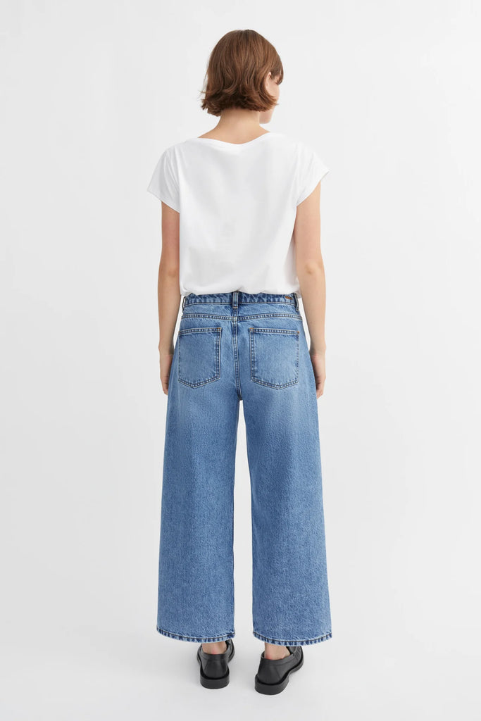 Skall Studio - Taylor Cropped Jeans - Worn Mid Blue