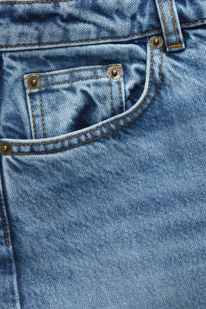 Skall Studio - Taylor Cropped Jeans - Worn Mid Blue