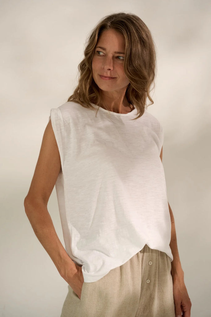 Moshi Moshi Mind - Accept Tank Top - White