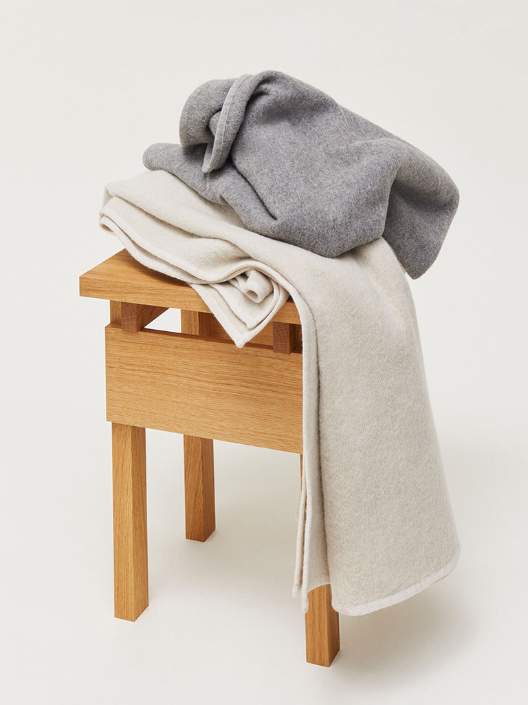 Aiayu - Edvin Wool Throw - Pure Grey