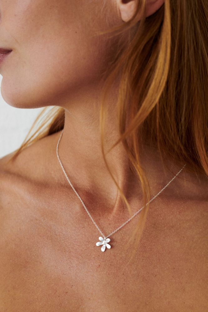 Pernille Corydon - Wild Poppy Necklace