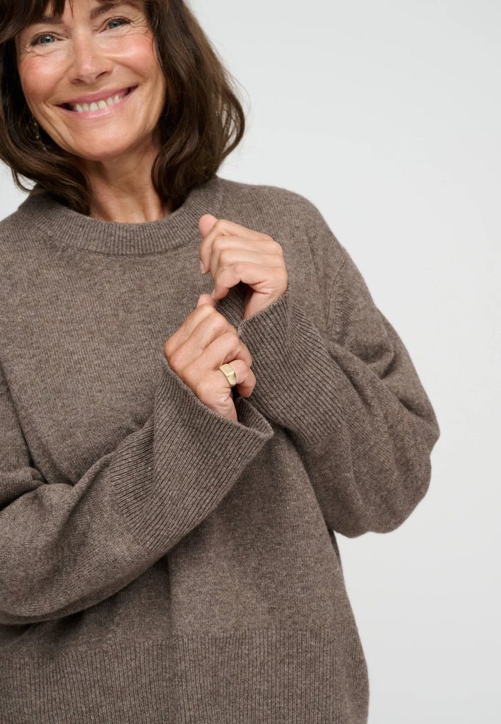 Moshi Moshi Mind - Vega Knit Merino - Brown Melange