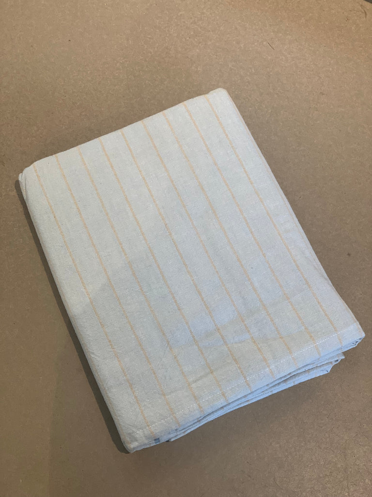 Dug - Lyseblå m. tynde beige striber - 150 x 250
